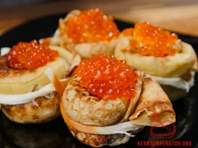 Welche traditionellen und klassischen Beilagen werden zu Kaviar serviert